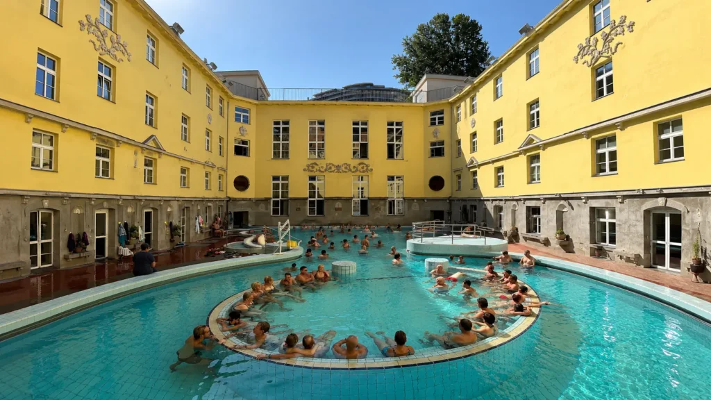 מרחצאות לוקאס בודפשט - Lukács Thermal Bath מי מעיינות חמים