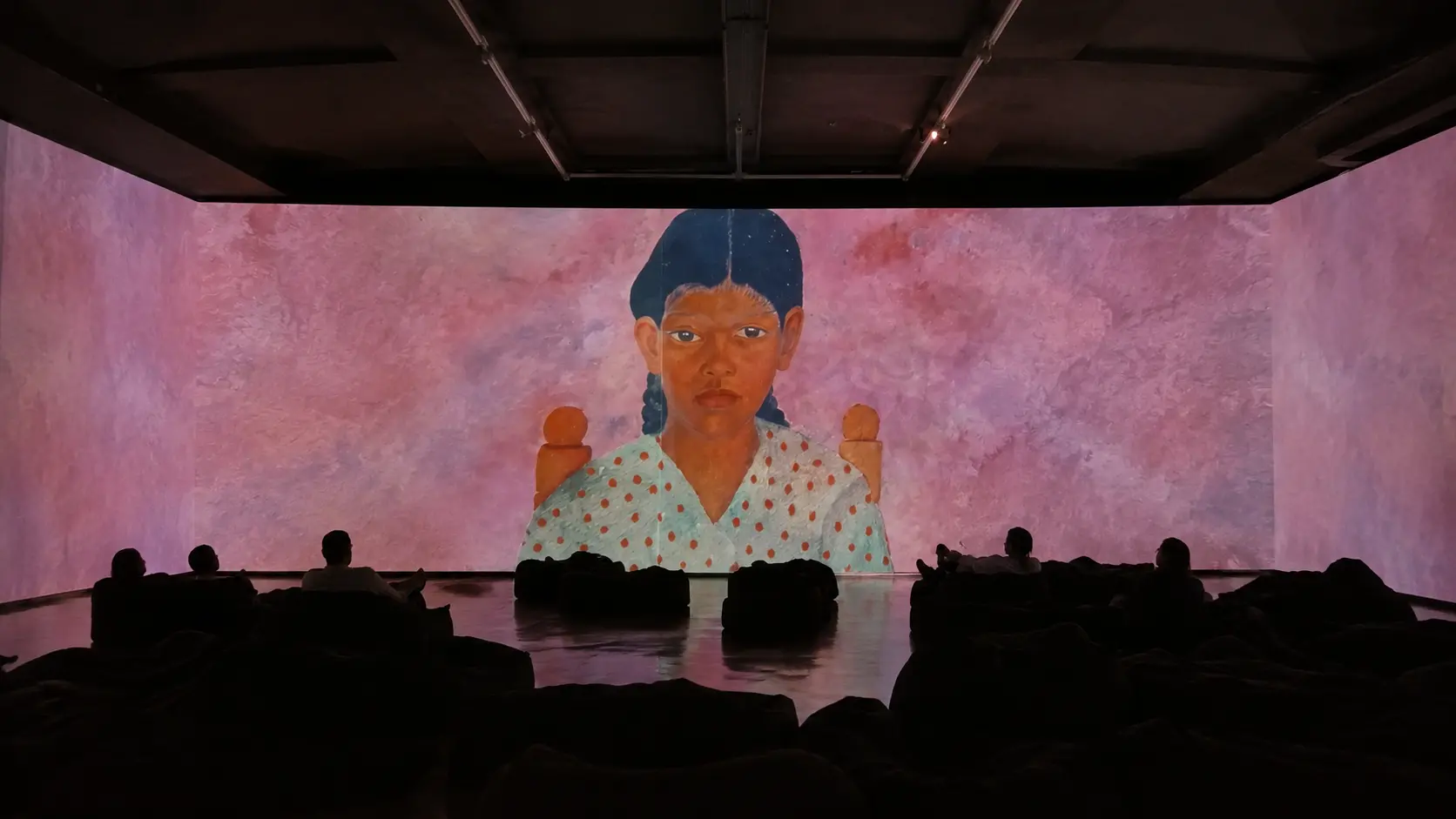תערוכת פרידה קאלו בודפשט - Frida Kahlo Exhibition דיגיטלי 360°